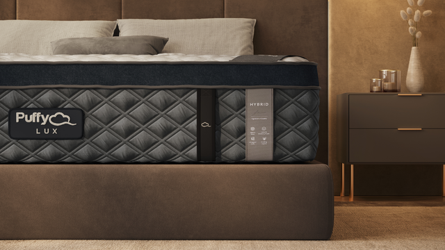 Puffy Lux Hybrid Mattress